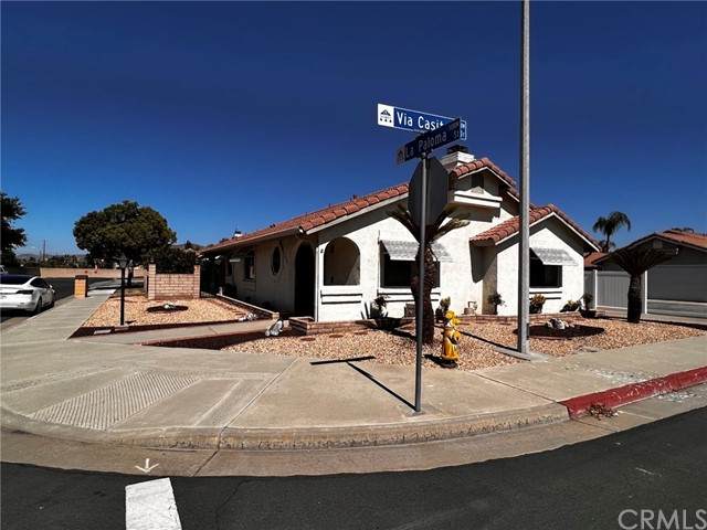 3040 La Paloma Street - Photo 1