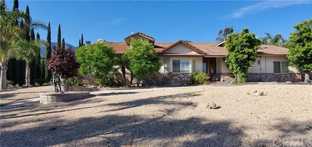 18330 Grandview Avenue - Photo 1