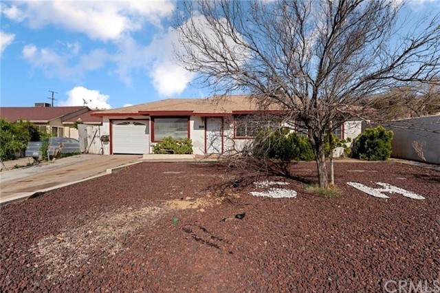15107 Hesperia Road - Photo 1