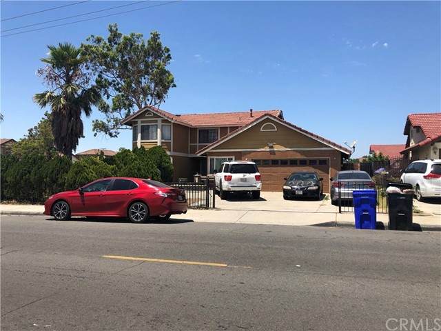 1364 Lilac Avenue - Photo 1