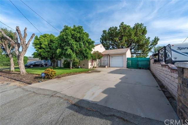 17864 Citron Avenue - Photo 1