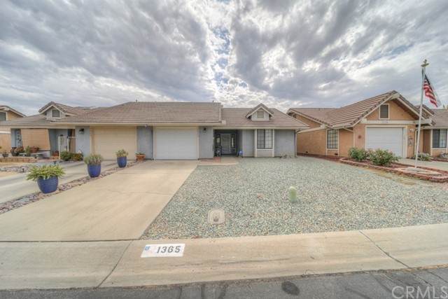 1365 Yorktown Circle - Photo 1