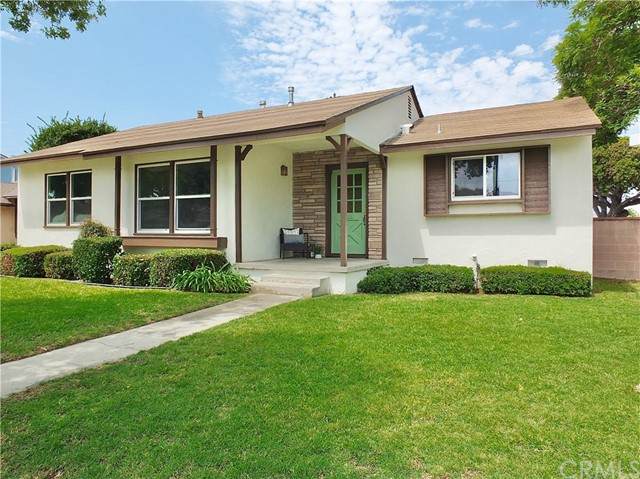 2155 Petaluma Avenue - Photo 1