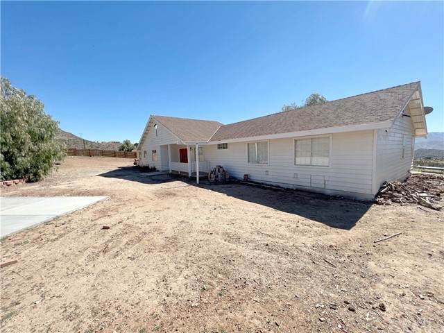 2665 Westcoatt Street - Photo 1