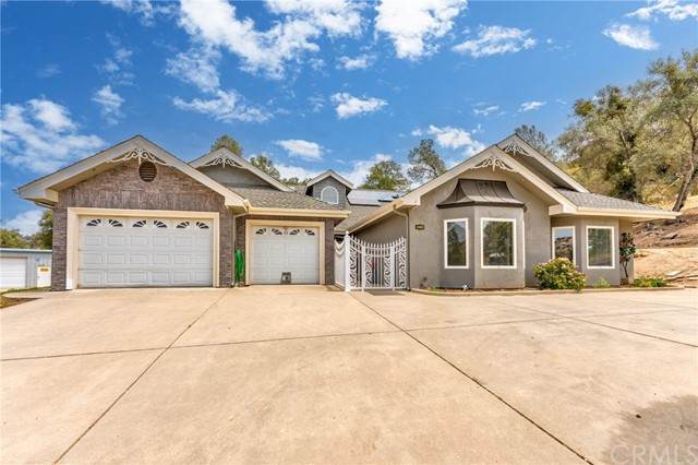 45069 Mecca Lane - Photo 1