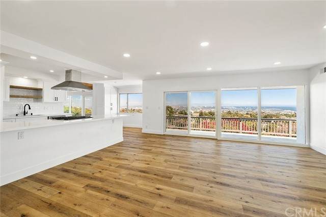2050 Suana Drive - Photo 1