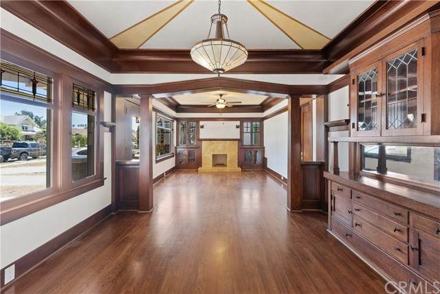 4817 Wilton Place - Photo 1