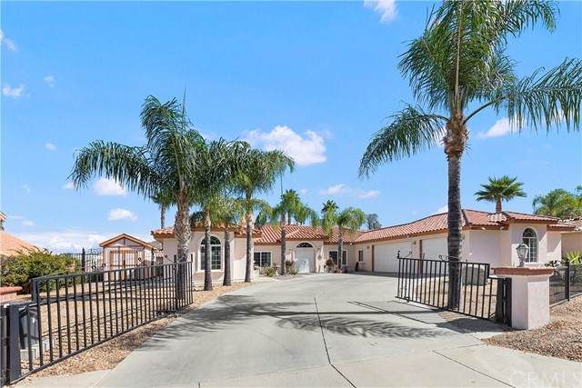 42870 Pheasant Hill Place - Photo 1