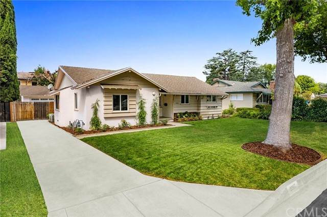 2207 8th Avenue - Photo 1