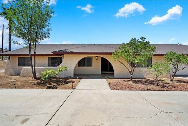 16085 Amalfi Drive - Photo 1