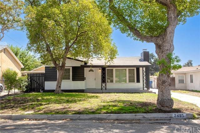 2495 Lawrence Avenue - Photo 1