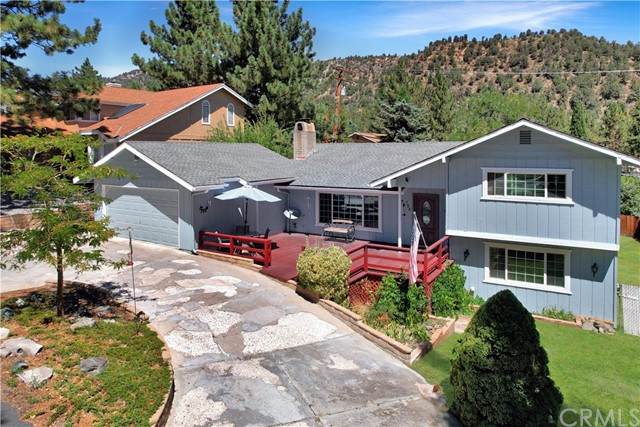 784 Apple Avenue - Photo 1
