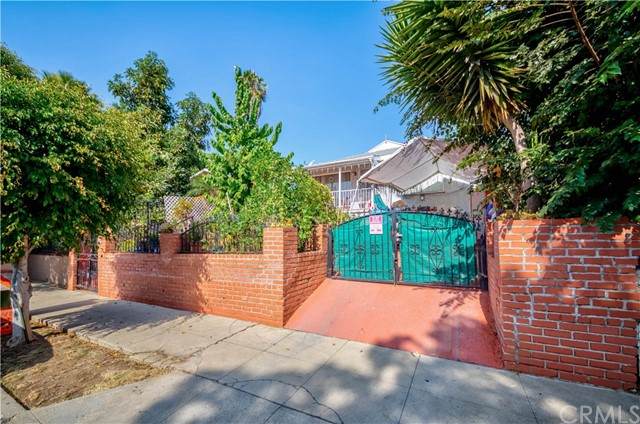 207 Robinson Street - Photo 1