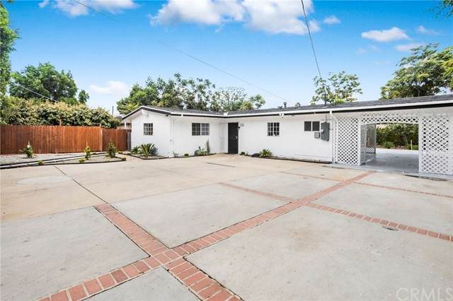 11545 Dronfield Avenue - Photo 1