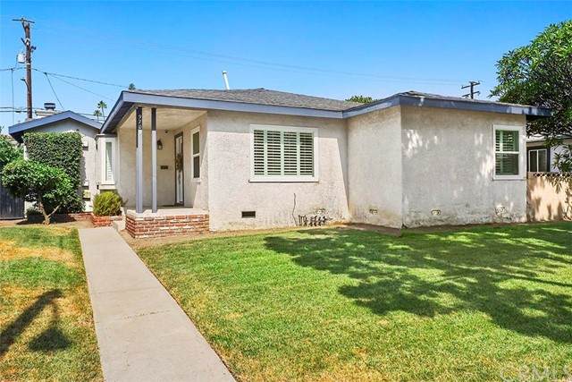 9709 Paramount Boulevard - Photo 1