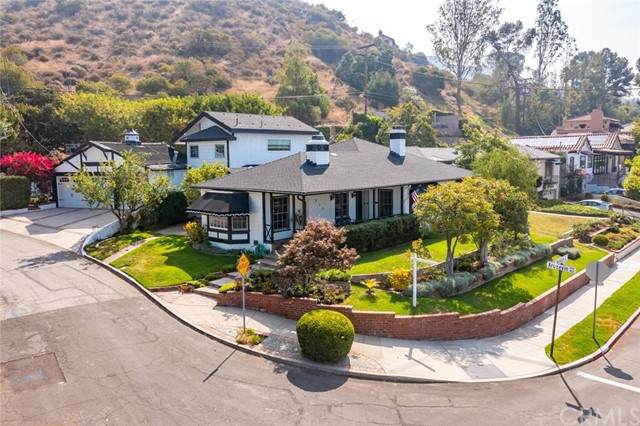 839 Mountain Street - Photo 1