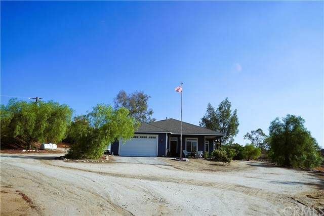 33801 Buckboard Trail - Photo 1