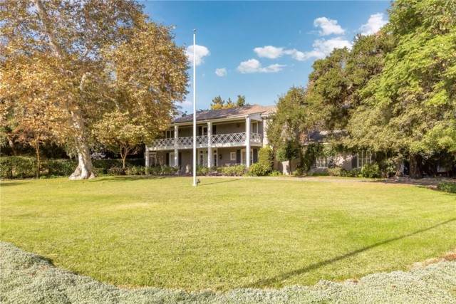 3585 Locksley Drive - Photo 1