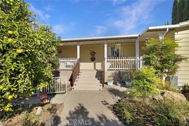 14 Rosebud Court - Photo 1