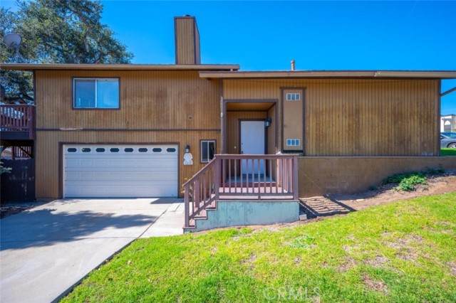 1990 Moss Beach Court - Photo 1