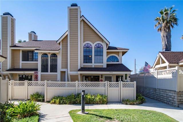 1900 Covina Boulevard - Photo 1