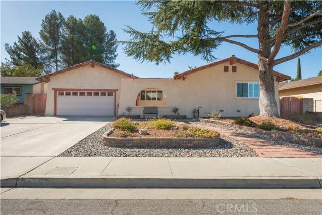 832 Red Cloud Road - Photo 1