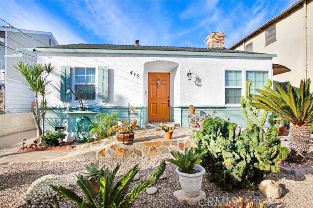 425 San Pasqual Drive - Photo 1