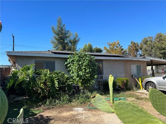 2229 Powers Street - Photo 1
