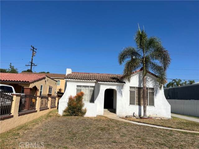 2561 Santa Ana Street - Photo 1