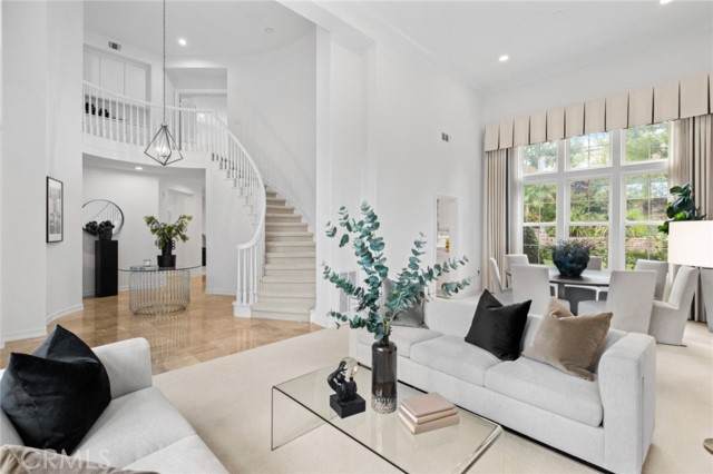 1 Waterford Way - Photo 1