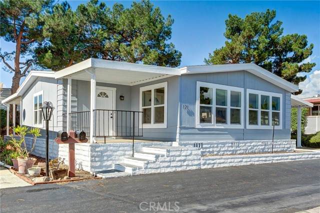 8651 Foothill - Photo 1
