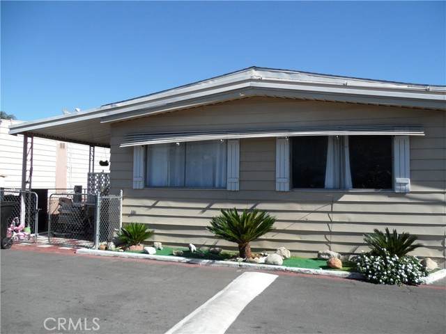 17333 Valley Blvd - Photo 1