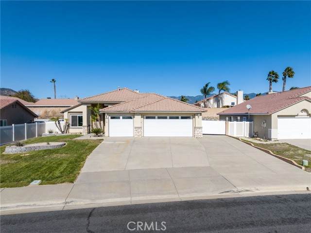 2802 Sunrise Drive - Photo 1