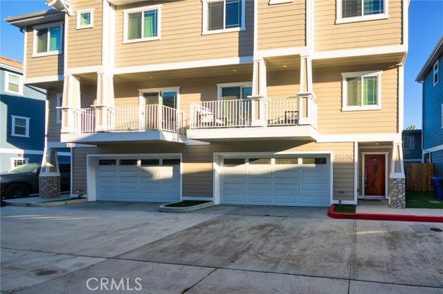 9559 Firestone Boulevard - Photo 1