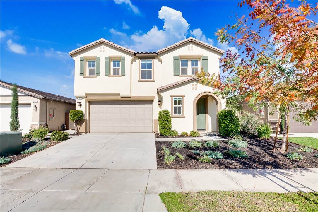 2603 Wyandotte Court - Photo 1