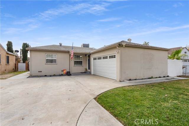 5386 Granada Avenue - Photo 1