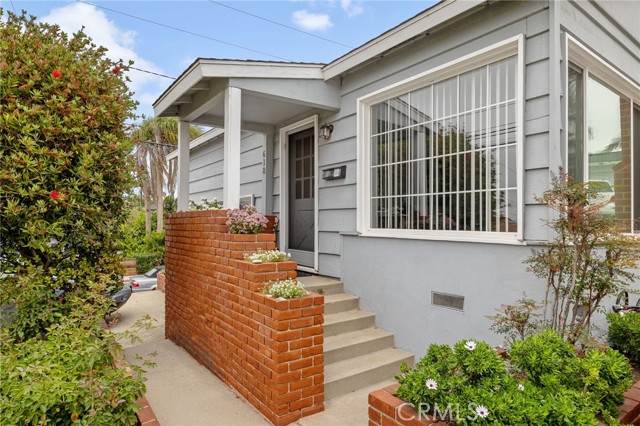 618 Prospect Avenue - Photo 1