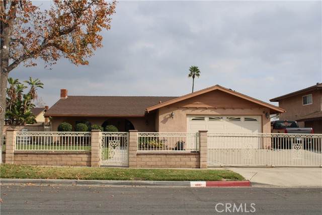9557 Briarwood Avenue - Photo 1