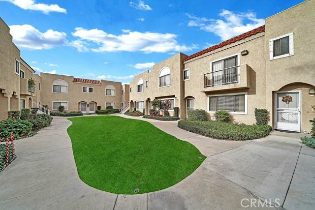 13171 Newland Street - Photo 1