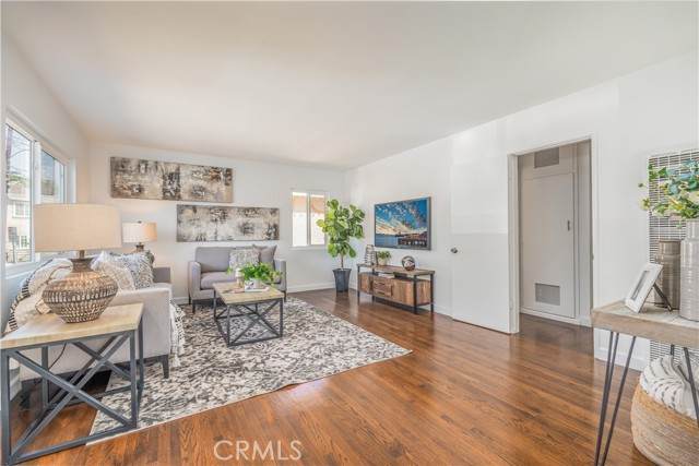 3842 5th Street - Photo 1
