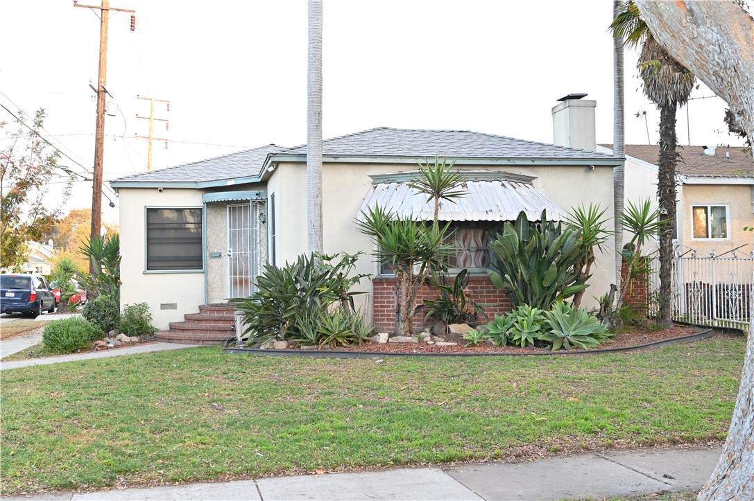 10204 Annetta Avenue - Photo 1