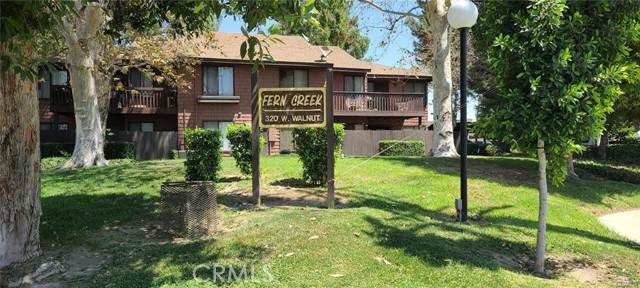 320 Walnut Street - Photo 1