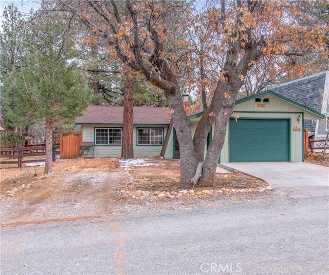 337 Santa Barbara Avenue - Photo 1