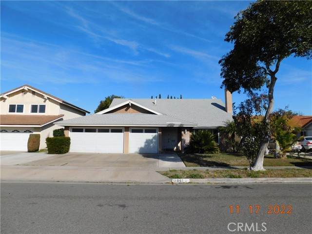 11061 Lavender Avenue - Photo 1