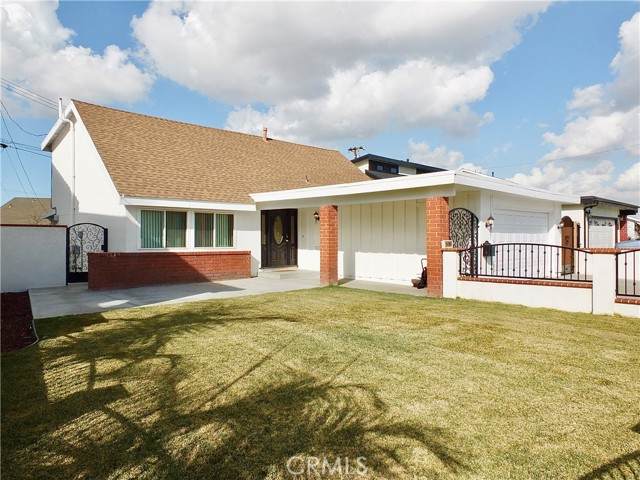 24809 Neptune Avenue - Photo 1