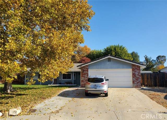 911 Trevino Court - Photo 1