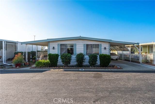 3945 Bradford - Photo 1