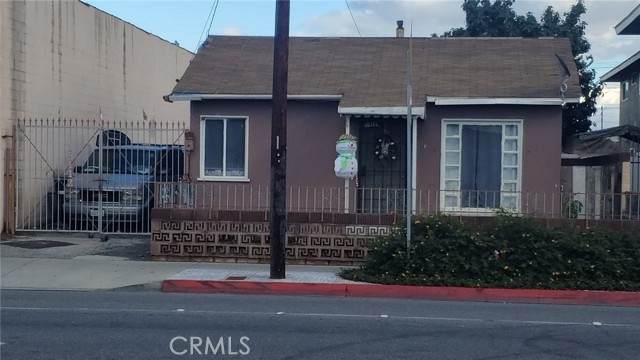15112 Orange Avenue - Photo 1