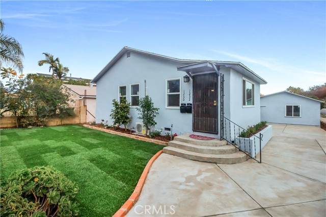 1230 Ramona Street - Photo 1