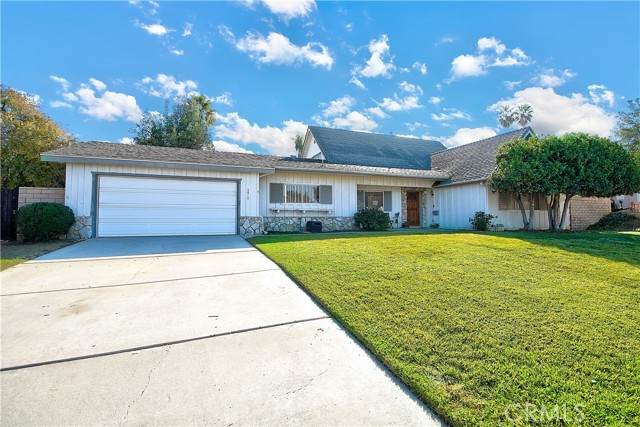 5910 Intervale Drive - Photo 1